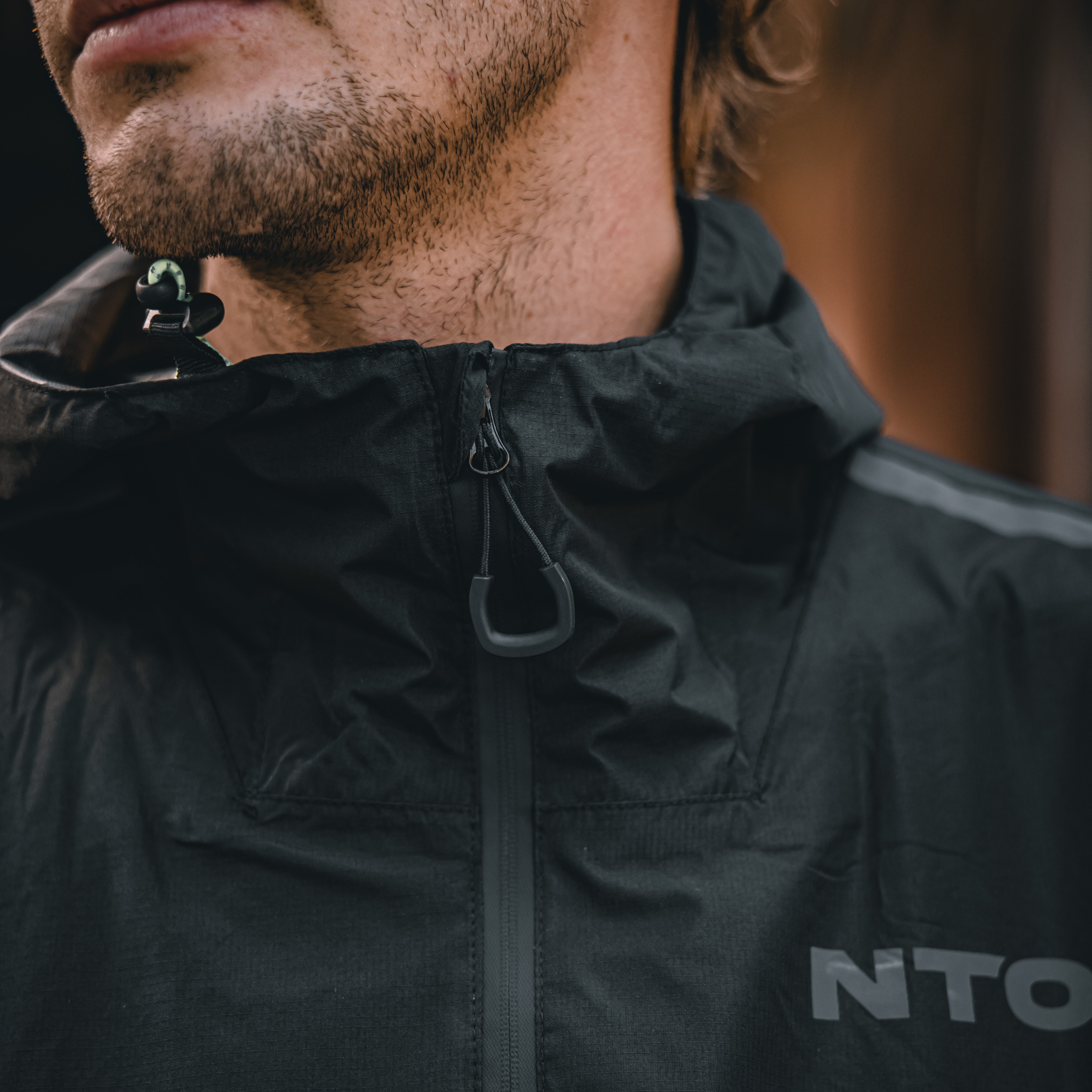 Campera NTO Storm Hombre / Negra